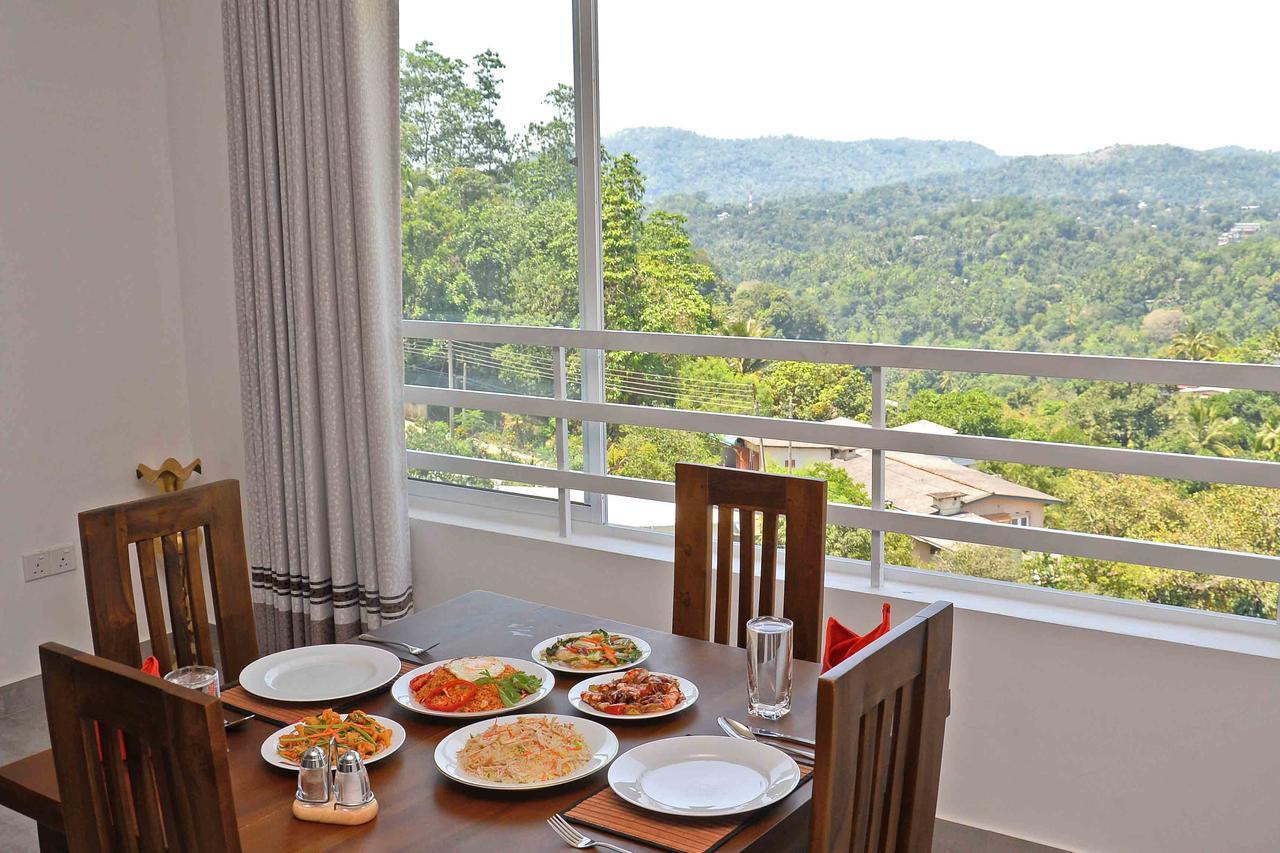 Red Chillies Tourist Inn Kandy Zewnętrze zdjęcie